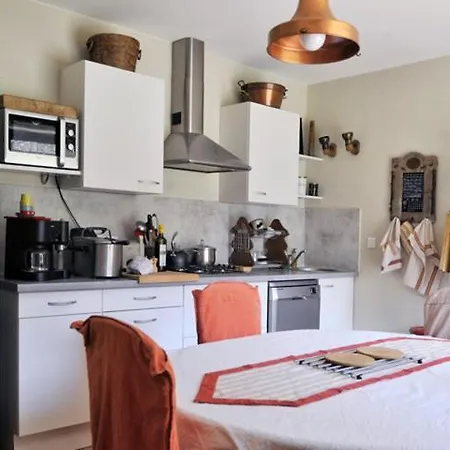 La Roberte : Mas Provencal Avec Piscine Proche Des Gorges De L'ardeche Сasa de vacaciones