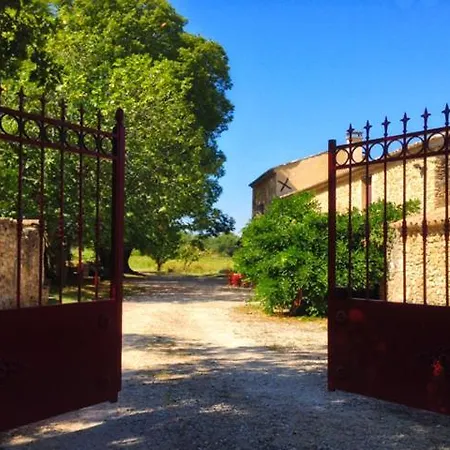 La Roberte : Mas Provencal Avec Piscine Proche Des Gorges De L'ardeche * Pont-Saint-Esprit